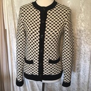 Chaps Button up ladies cotton blend knit Cardigan in Navy and White  Size Small